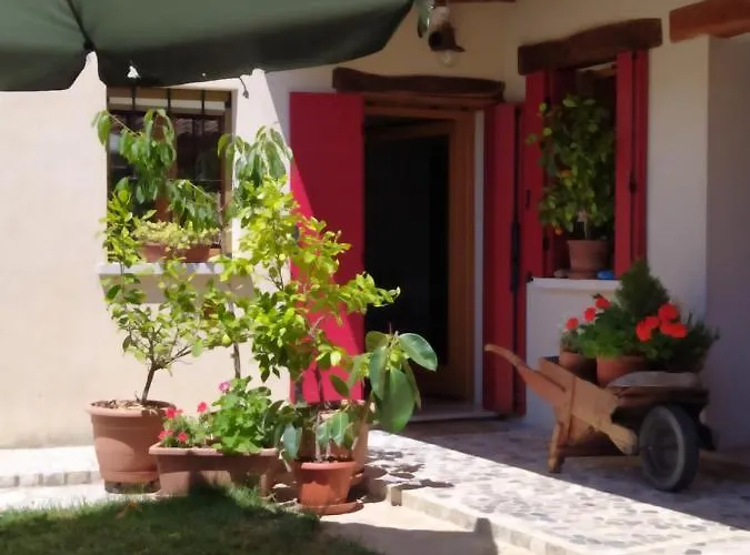 La Ritonda 3* Revine Lago